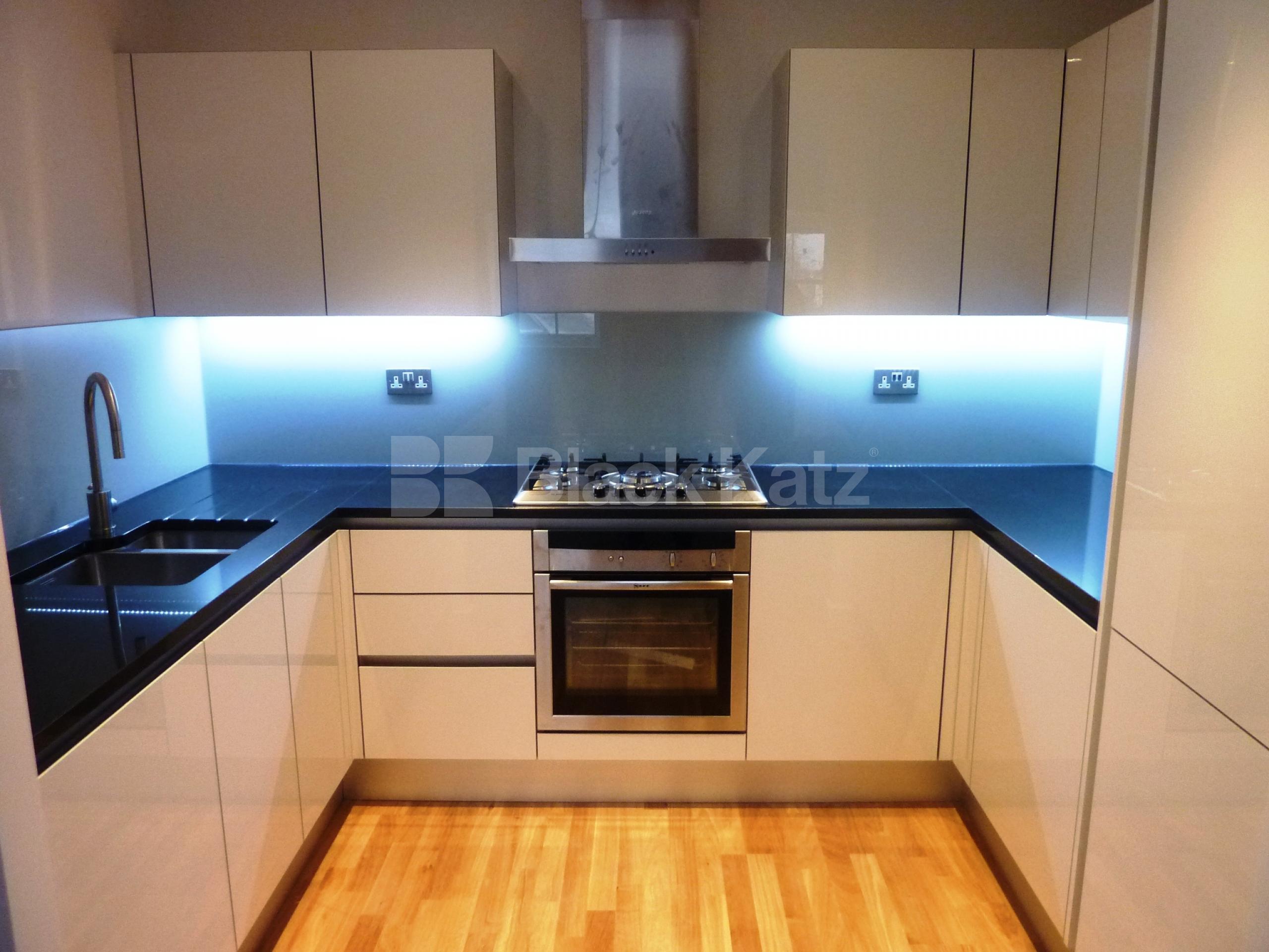 			New Instruction, 1 Bedroom, 1 bath, 1 reception Flat			 York Way, ISLINGTON / KINGS CROSS N7